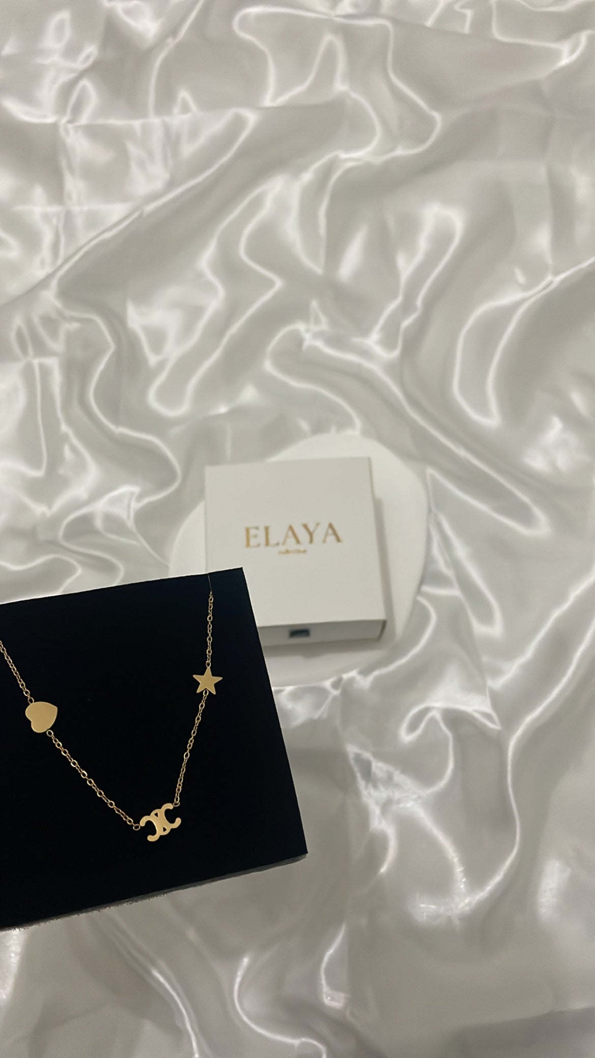 COLLIER YILDIZ